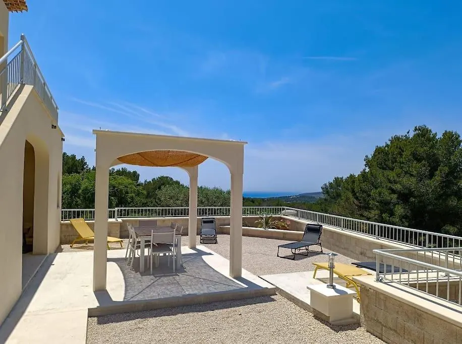 Appartement Vue Mer Avec Jardin En Pleine Nature Каси