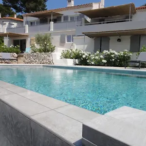  Vakantiehuis - Maison Mediterranee - Piscine Chauffee
